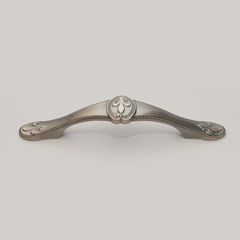 Maner mobilier floare 2063 128mm Antichizat