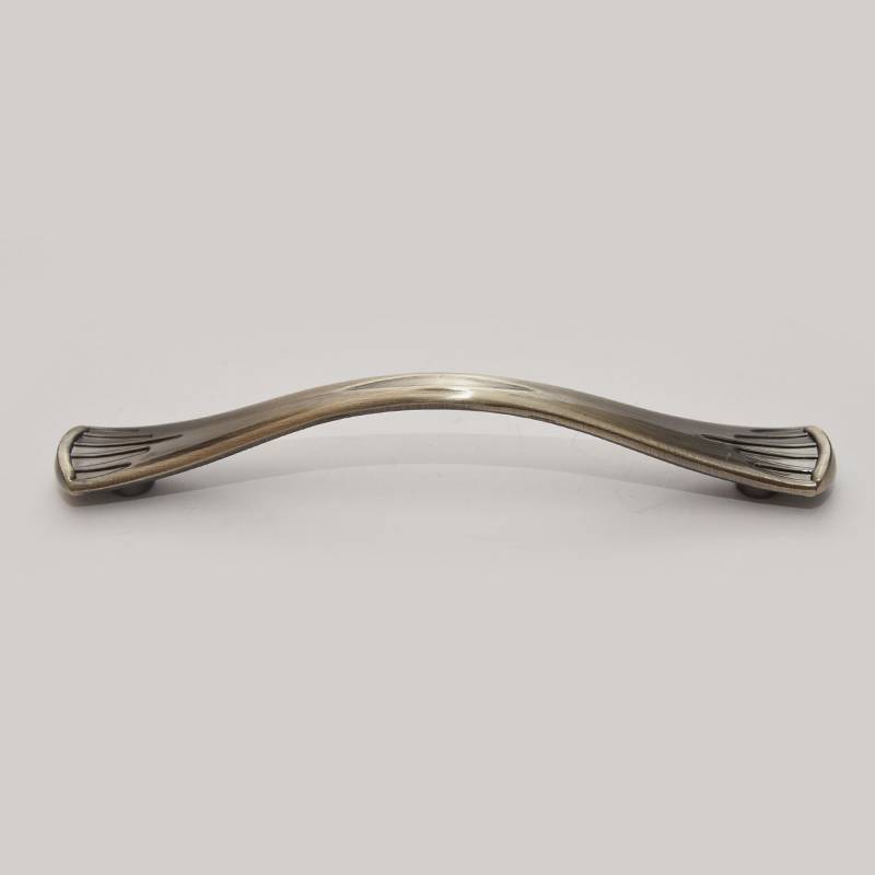 BOX Maner mobilier CS640 96mm Antichizat pentru casa si proiecte eficiente