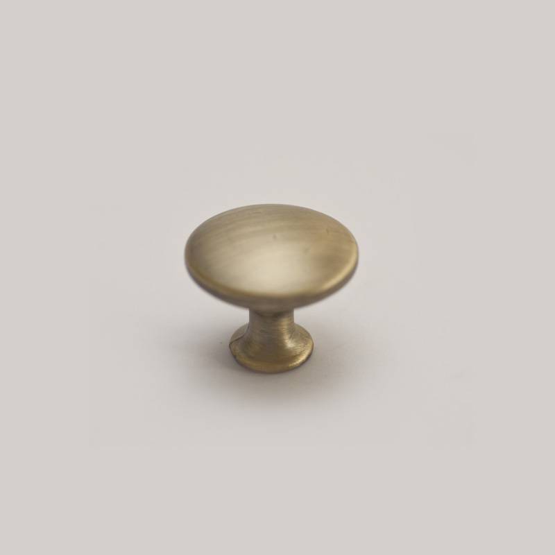 Buton mobilier rotund 315-26, FI 32, metalic, finisaj antichizat pentru casa si proiecte eficiente
