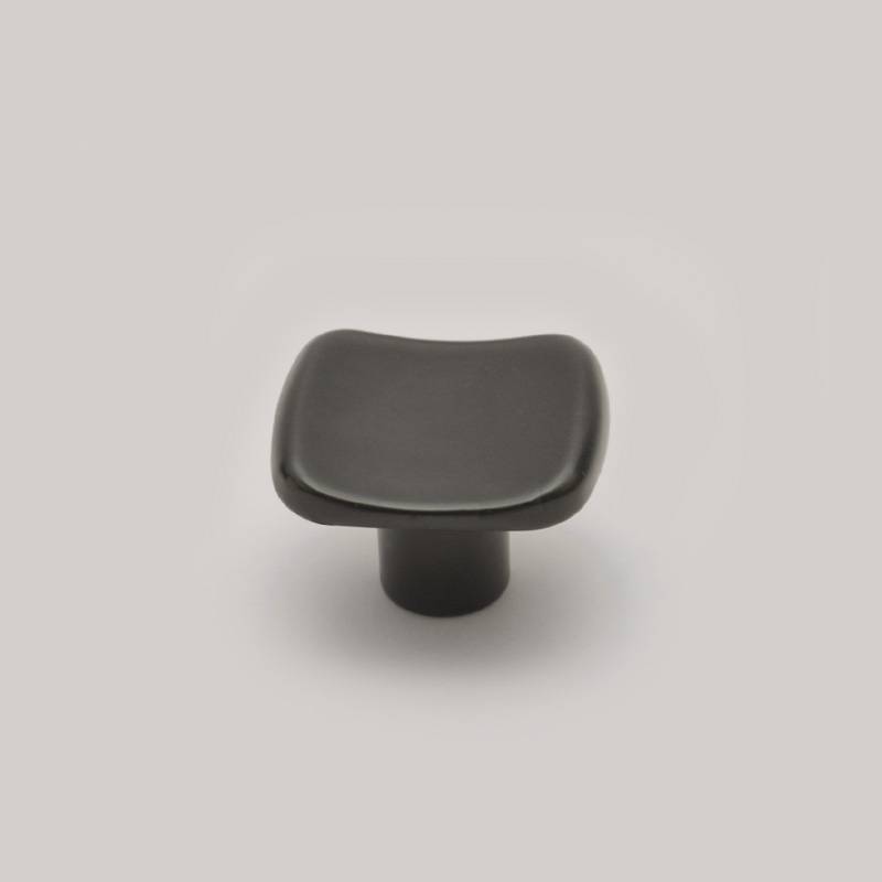 Buton mobilier 30x27, Z6044, metalic, finisaj negru pentru casa si proiecte eficiente