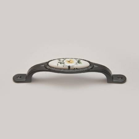 Maner mobilier clasic CS8932, 96mm interaxa, metalic, finisaj negru-ceramica-floare