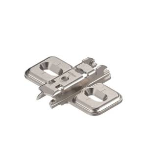 Placuta pentru balama clip, 37/32, in cruce, H0, nichelata