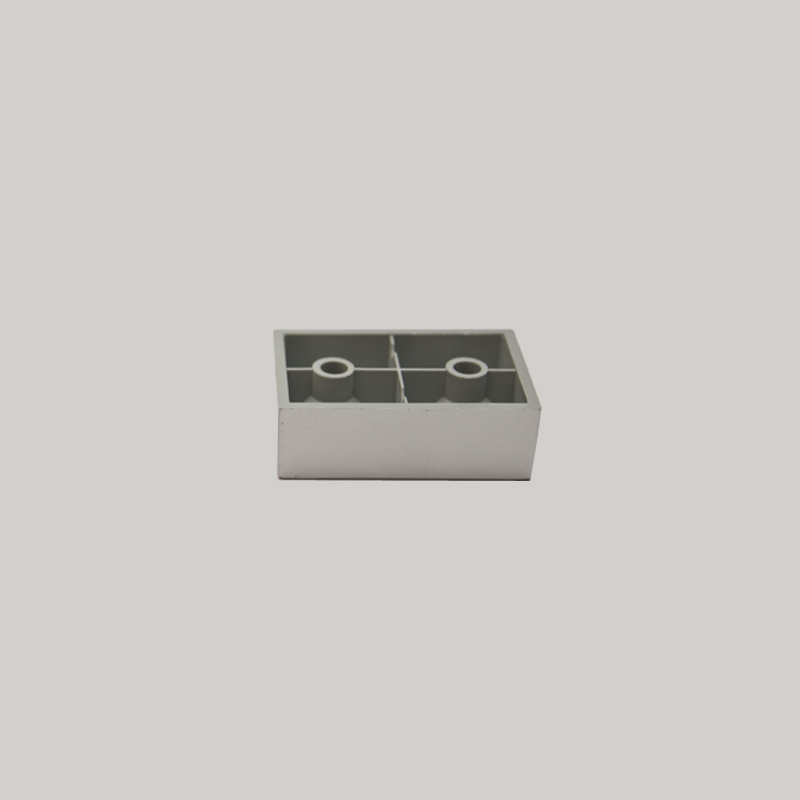 Picior mobilier plastic, H20, finisaj satin pentru casa si proiecte eficiente